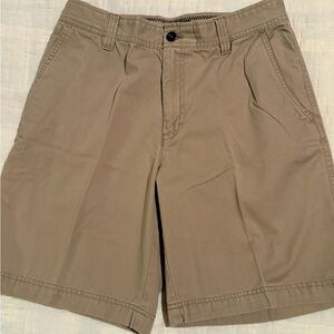 Izod Men's Khaki Flat Front Shorts